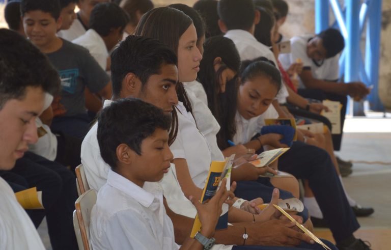 CRIPDES desarrolla escuelas de liderazgo juvenil gracias al apoyo del UNFPA
